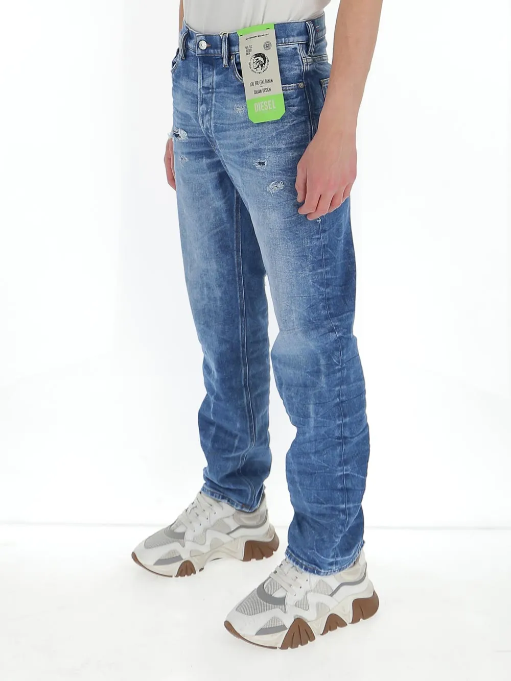 Diesel D-Macs 009MV Straight-Leg Jeans