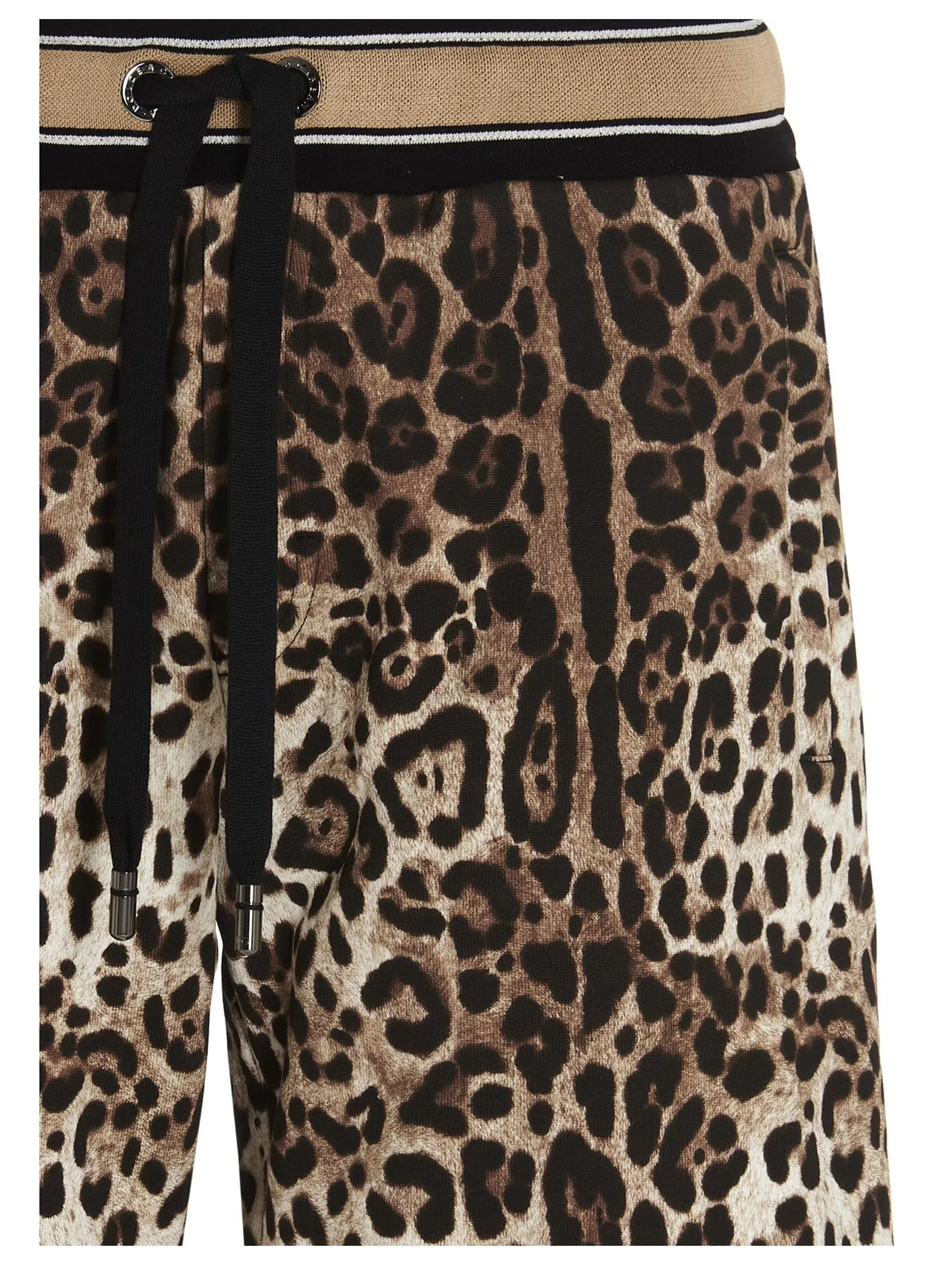 Dolce & Gabbana Leopard Printed Shorts